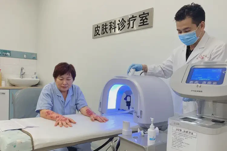 女性手上長濕疹可不可以根治(圖2)