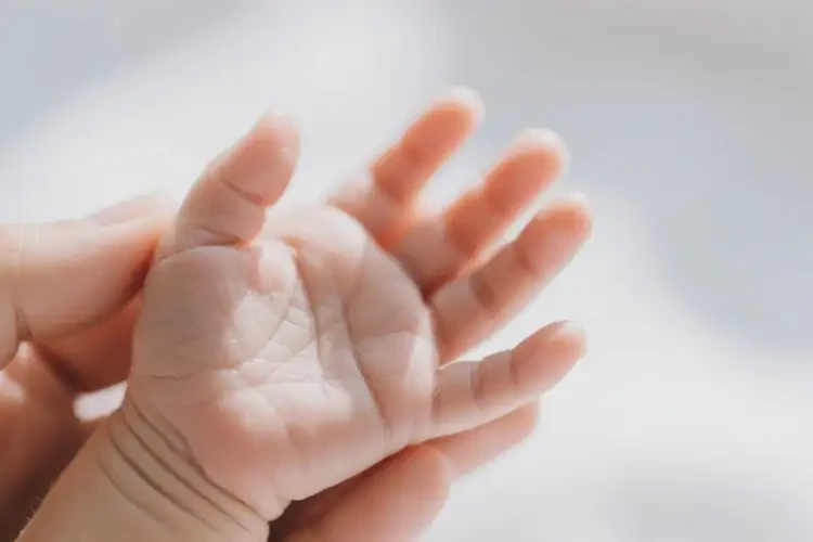 新生儿手上出湿疹可不可以根治(图4)