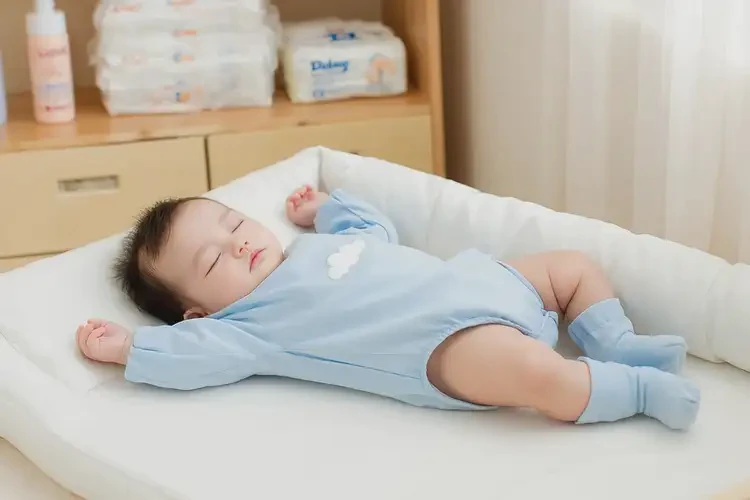 寶寶屁股上起濕疹可不可以根治(圖2)