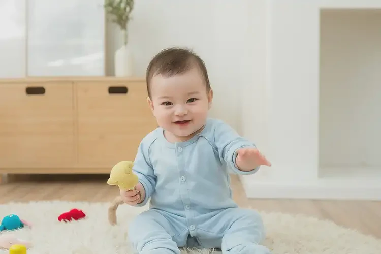 嬰兒身上經(jīng)常起濕疹可不可以根治(圖1)