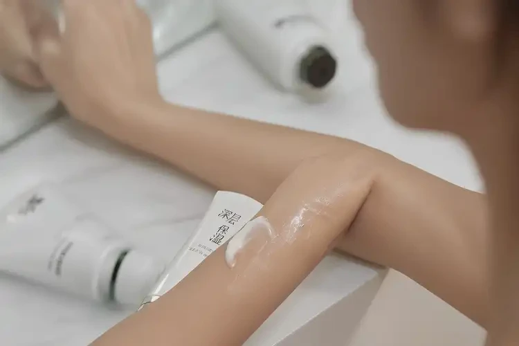 大學生腳上偶爾起濕疹可不可以根治(圖4)