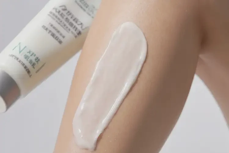 男性小腿出現(xiàn)濕疹可不可以根治(圖3)