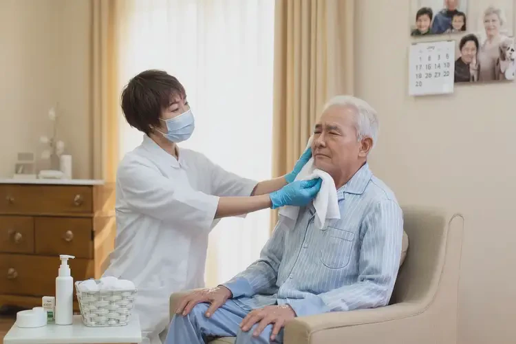 高龄老人肛周容易长湿疹可不可以根治(图2)