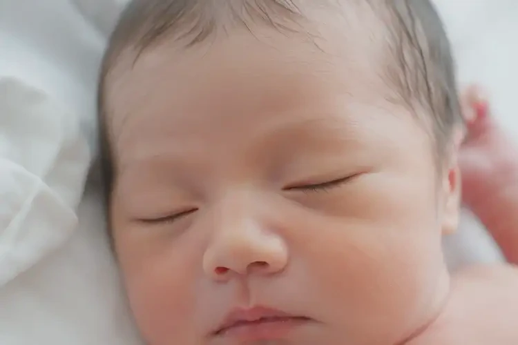 新生兒屁股上偶爾長(zhǎng)濕疹可不可以根治(圖4)