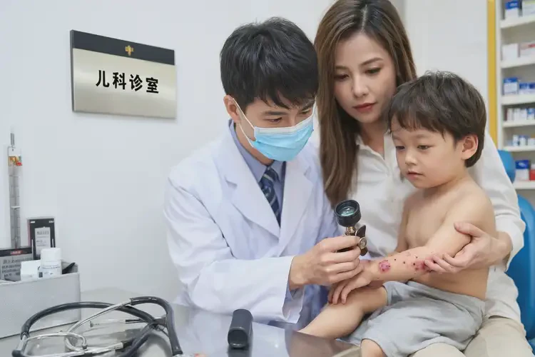 幼兒四肢容易起濕疹能徹底自愈嗎(圖2)