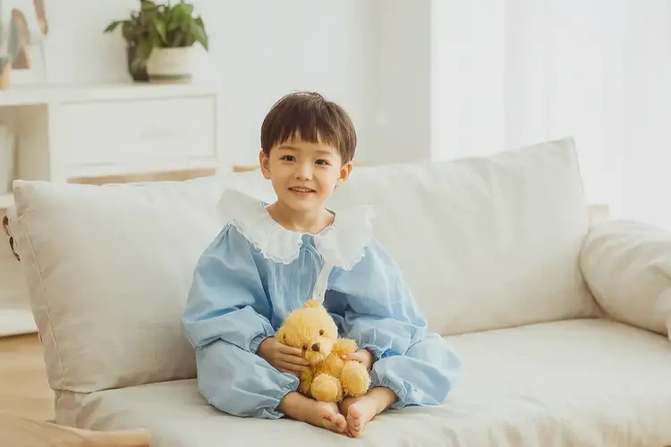 少兒脖子上容易長濕疹可以徹底自愈嗎(圖1)