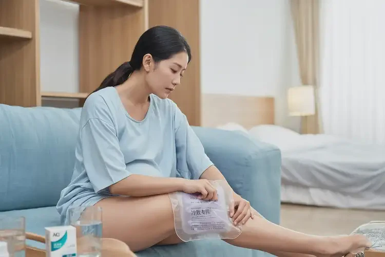 產(chǎn)婦小腿上起濕疹可以治好嗎(圖2)