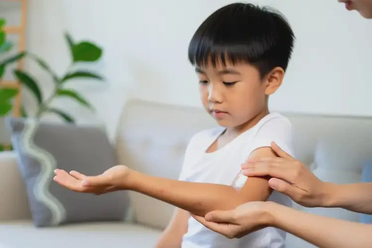 孩子手臂容易起濕疹可不可以根治(圖4)