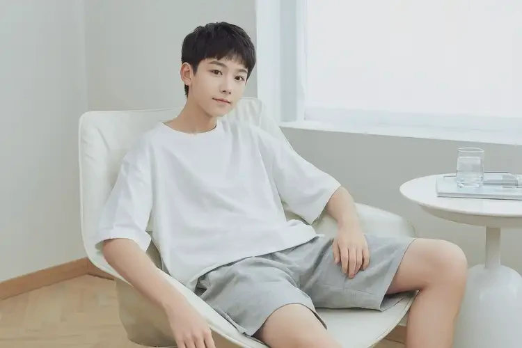 青少年屁股上容易長(zhǎng)濕疹不管它會(huì)自己自愈嗎(圖1)