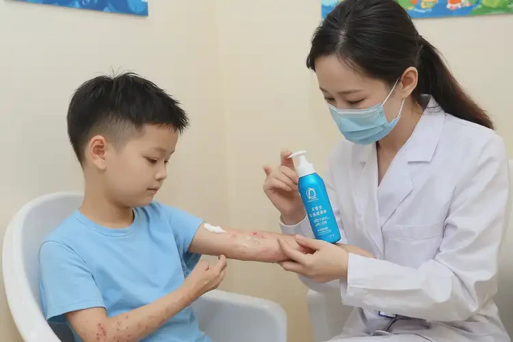 小孩屁股上長濕疹可以治好嗎(圖3)