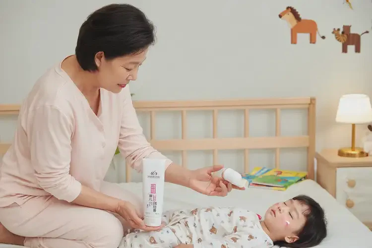 孩子身上出濕疹可以治好嗎(圖3)