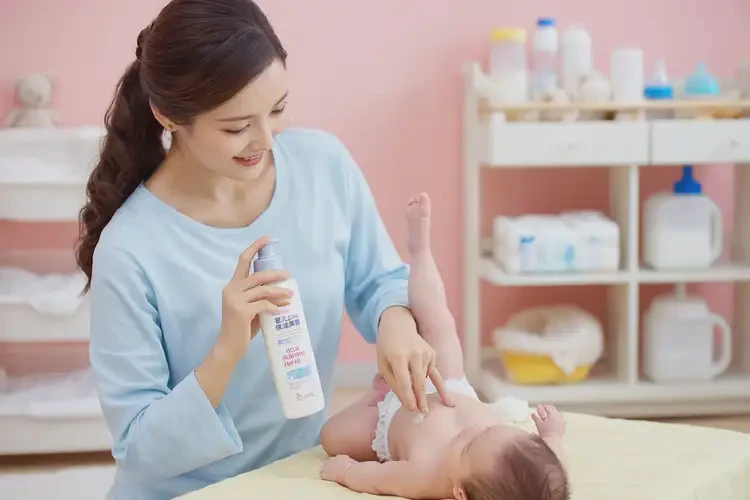 新生兒大腿經(jīng)常起濕疹可不可以根治(圖3)