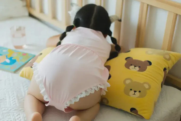 小學(xué)生屁股上出現(xiàn)濕疹可不可以根治(圖2)