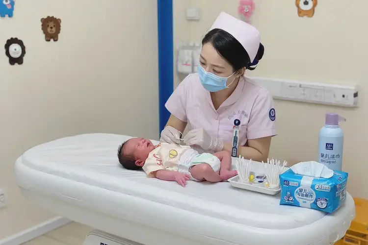 新生儿肛周出湿疹可不可以根治(图2)