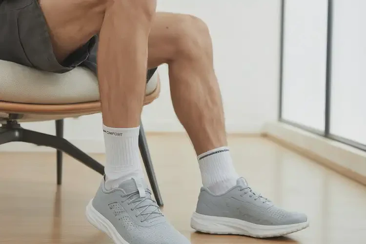 男性腳上出現(xiàn)濕疹可以治好嗎(圖1)