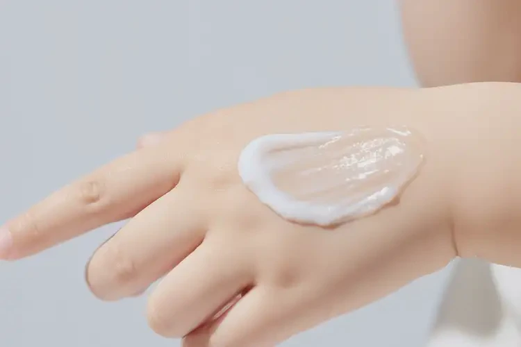 少兒手上容易起濕疹不管它會(huì)自己自愈嗎(圖3)