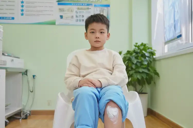 小學(xué)生大腿上長(zhǎng)濕疹可不可以根治(圖3)