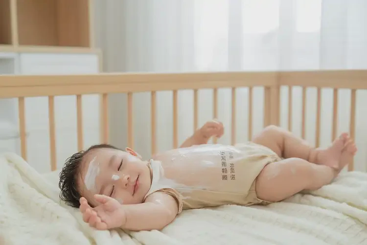 婴儿身上出湿疹可以治好吗(图4)