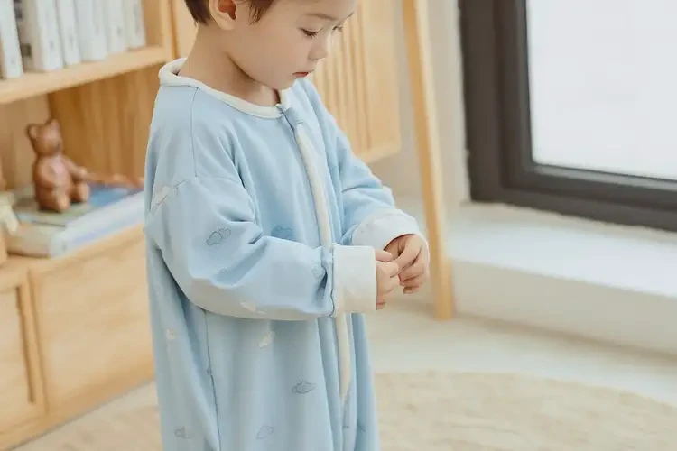 孩子肚子出現濕疹可以治好嗎(圖2)