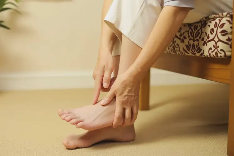 高齡老人腳上偶爾長濕疹可不可以根治(圖4)