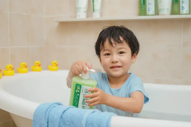 孩子小腿長濕疹可不可以根治(圖2)