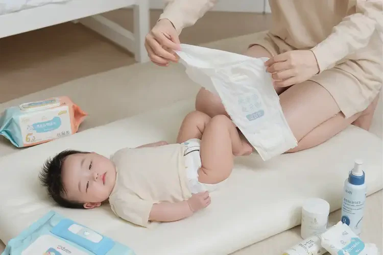 兒童屁股上容易起濕疹可以徹底自愈嗎(圖3)