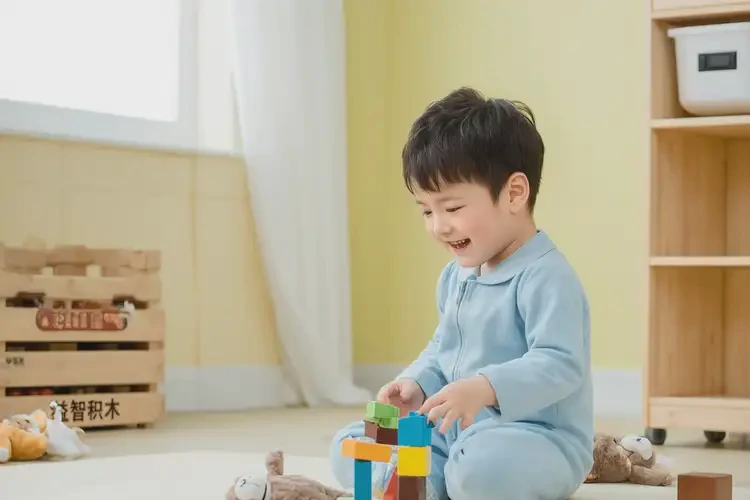 孩子肚子偶爾長濕疹可不可以根治(圖1)