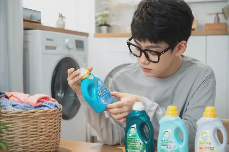 青少年肚子上偶爾起濕疹可不可以根治(圖2)