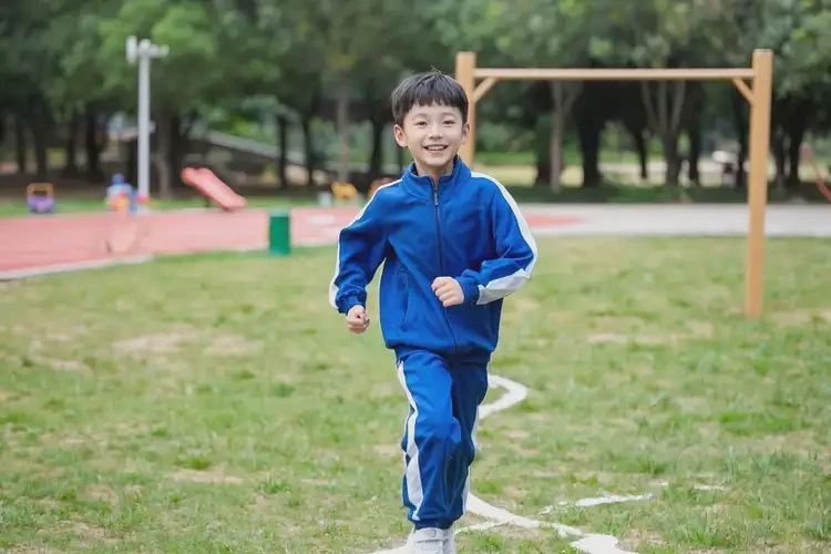 小學(xué)生屁股容易長濕疹可不可以根治(圖1)