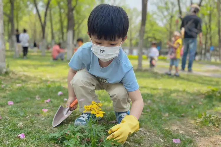 儿童身上经常长湿疹可以治好吗(图1)