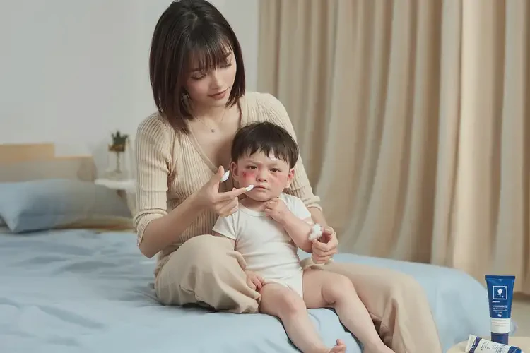 小兒臉上偶爾起濕疹可以治好嗎(圖3)