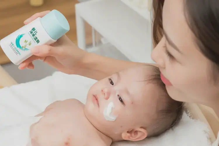 小兒面部起濕疹可以治好嗎(圖4)