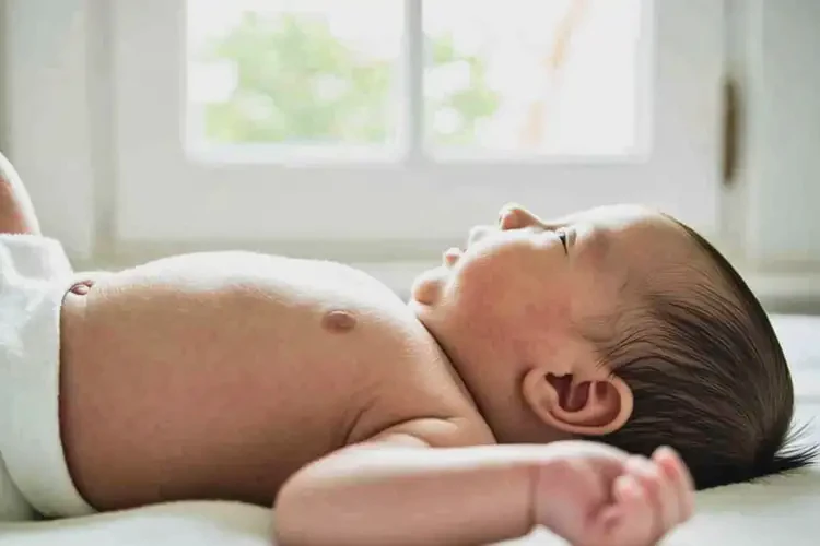 寶寶肚子容易長濕疹可以治好嗎(圖4)