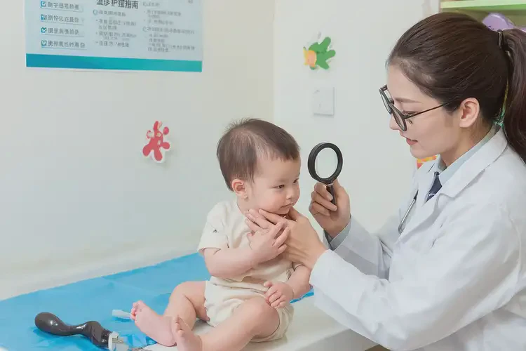 寶寶脖子經(jīng)常起濕疹可以治好嗎(圖1)