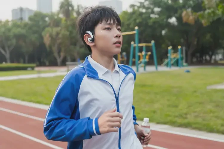 中學(xué)生脖子上長濕疹可不可以根治(圖1)