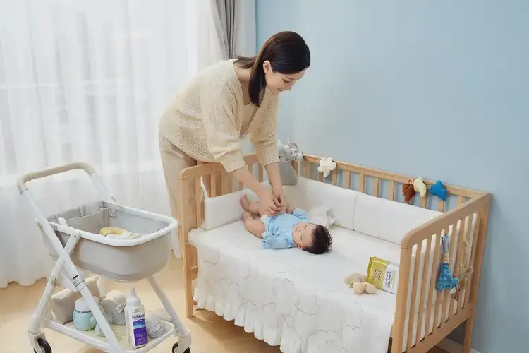 嬰幼兒屁股上偶爾起濕疹可以治好嗎(圖2)