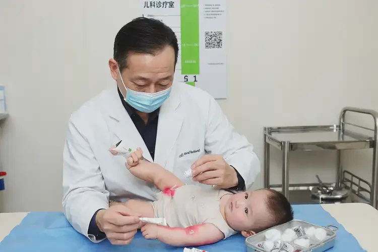 嬰幼兒手臂上容易長濕疹可不可以根治(圖3)