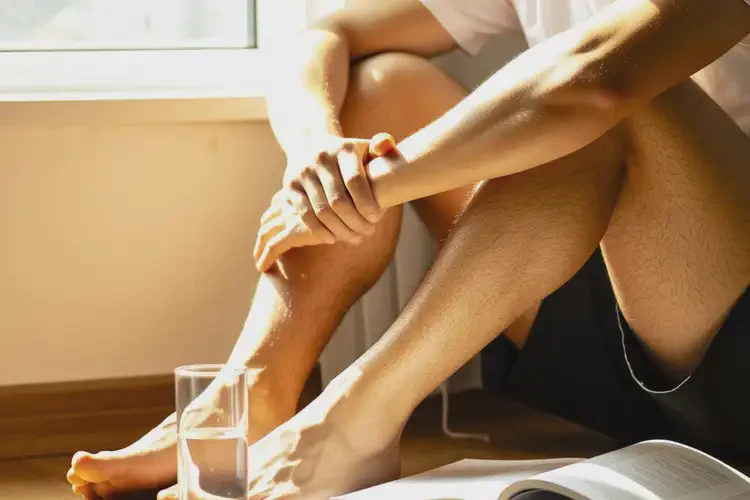 青年人四肢偶爾起濕疹可不可以根治(圖2)