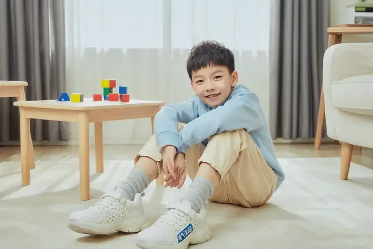 小孩腳上起濕疹不管它會(huì)自己自愈嗎(圖1)