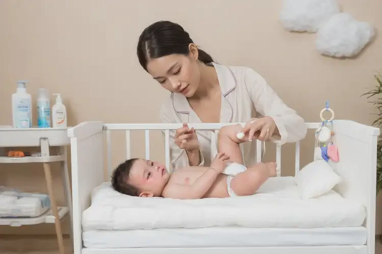 寶寶身上偶爾起濕疹可以治好嗎(圖2)