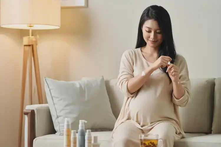 孕妇手臂上容易起湿疹可以治好吗(图1)