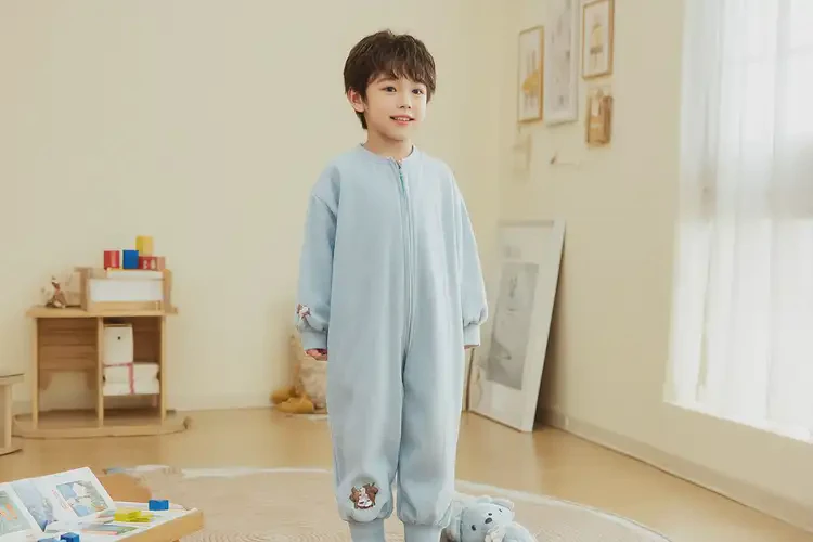 小孩手上經(jīng)常起濕疹能徹底自愈嗎(圖2)