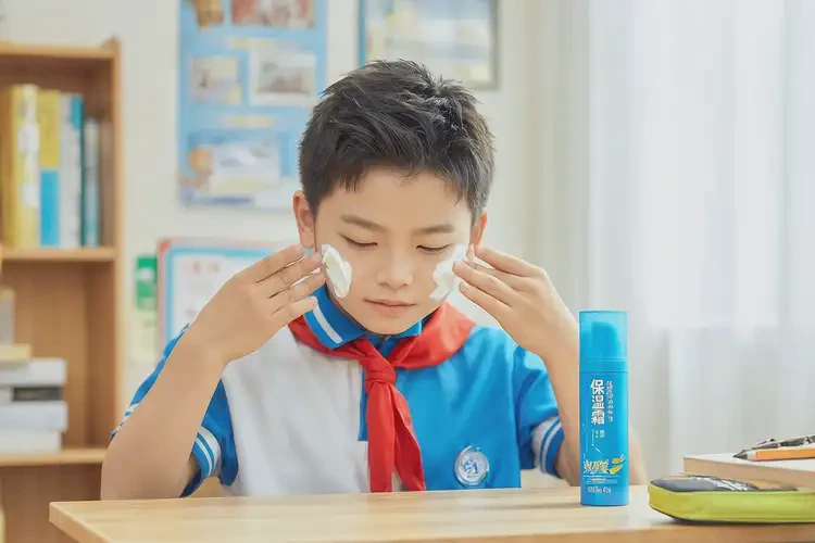 小學生小腿上出現(xiàn)濕疹可不可以根治(圖2)