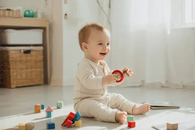 嬰幼兒脖子經(jīng)常起濕疹可不可以根治(圖1)