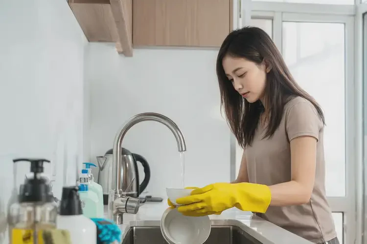 女性手上長濕疹能夠徹底治愈嗎(圖2)