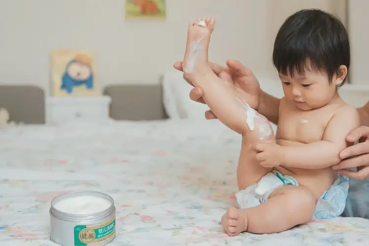 嬰幼兒大腿上容易起濕疹可不可以根治(圖3)