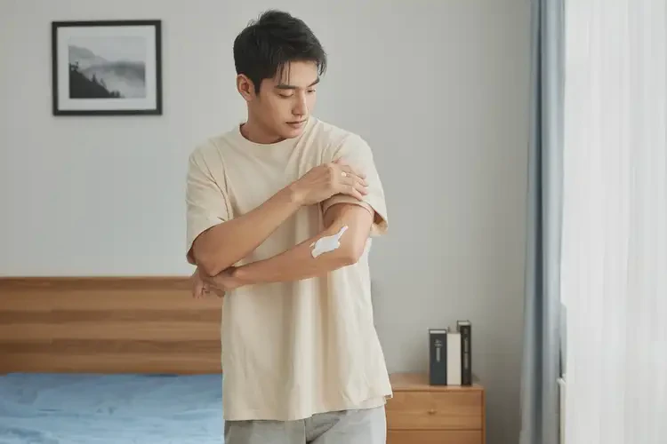 男生屁股起湿疹可不可以根治(图2)