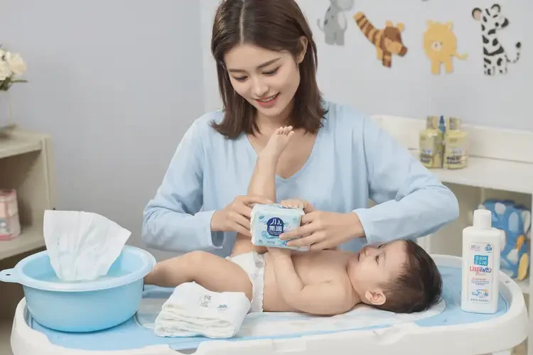 嬰兒屁股上起濕疹可以治好嗎(圖3)