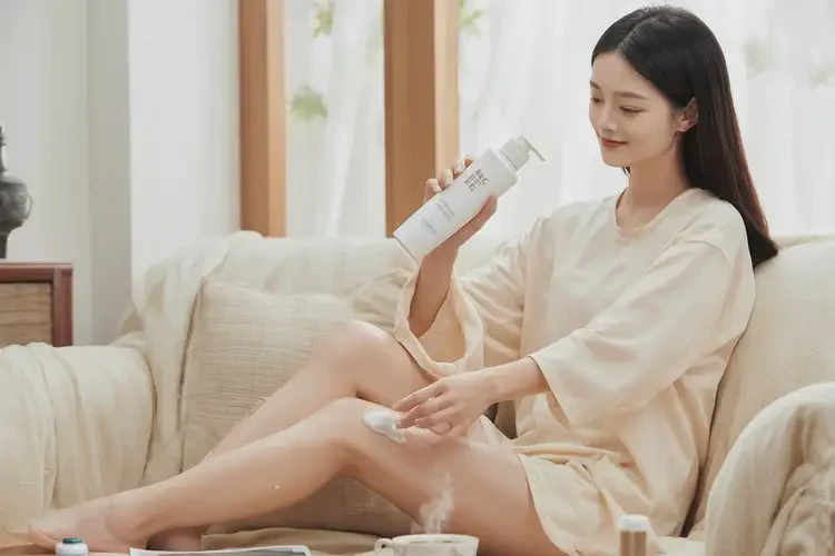 女性大腿上起濕疹可不可以根治(圖2)