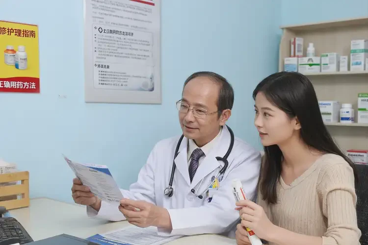 新生儿肚子上偶尔长湿疹可不可以根治(图2)